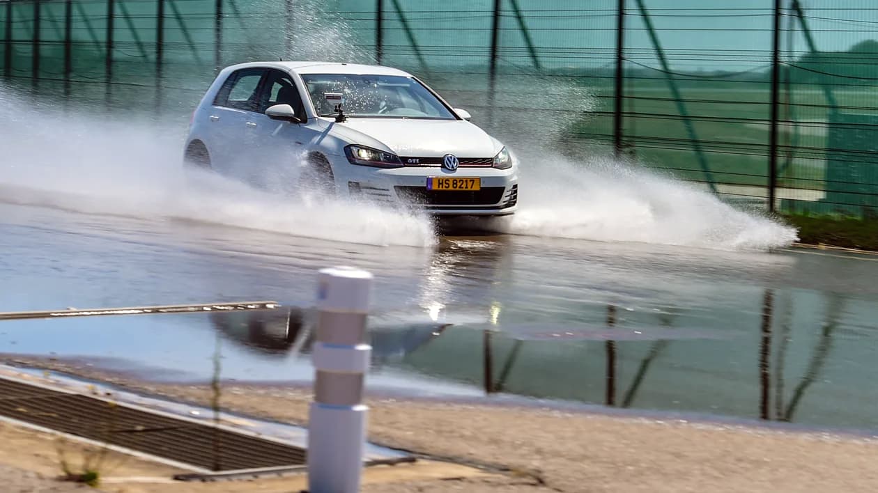 235-35-r19-summer-2024-2