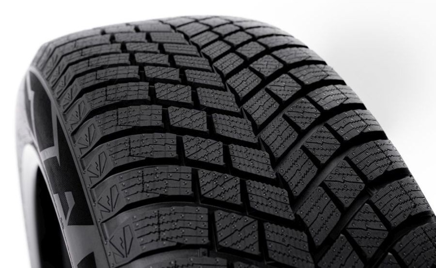 pirelli-ice-zero-fr3-2