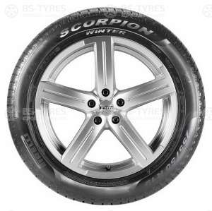 Pirelli Scorpion Winter SUV 215/70 R16 104H