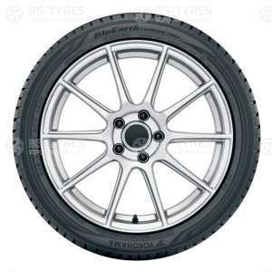 Yokohama BluEarth Winter V906 225/45 R19 96V