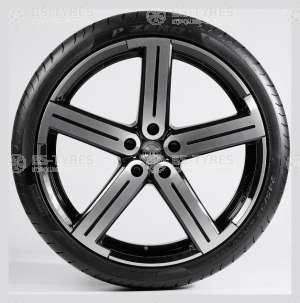 Pirelli P Zero SUV 285/45 R21 113Y